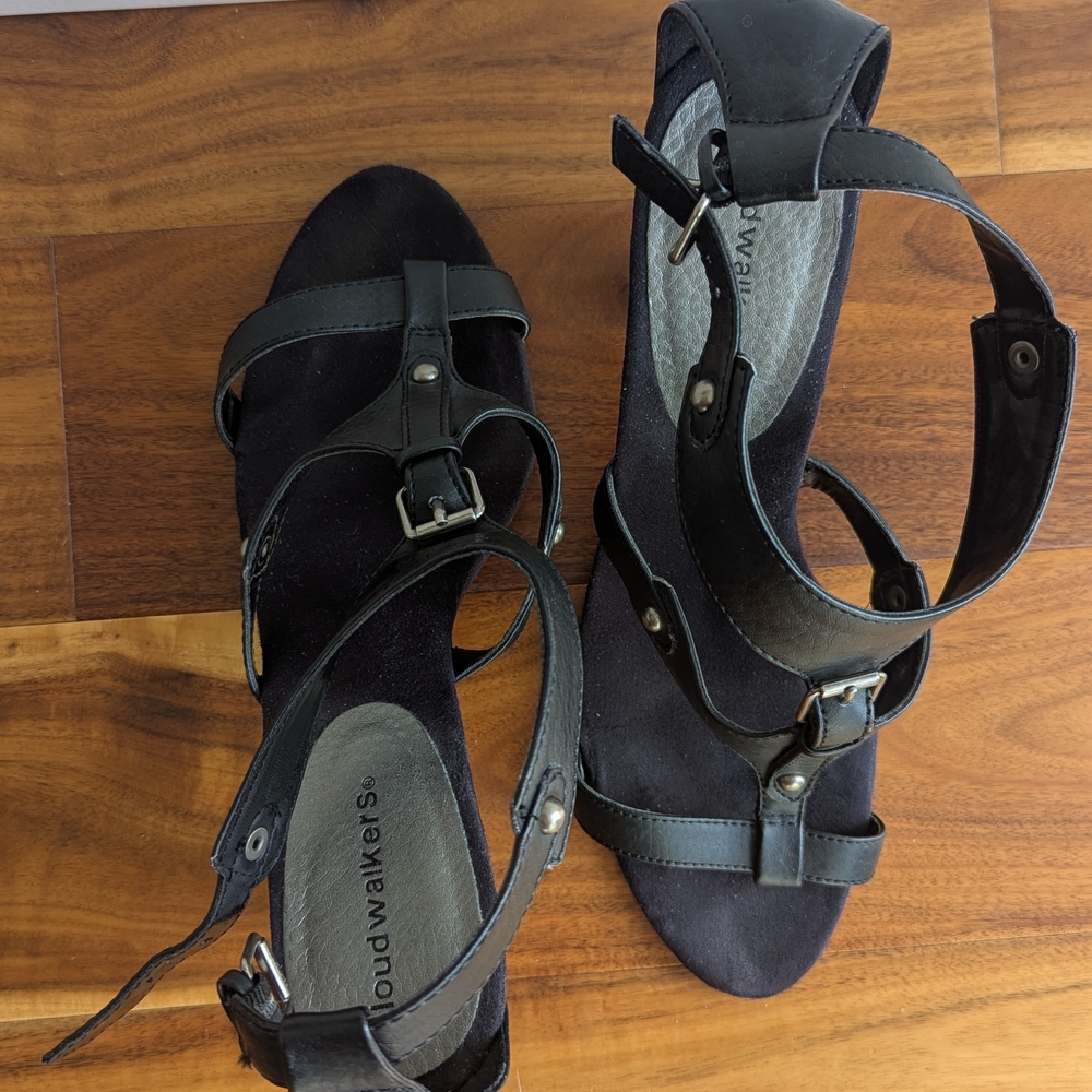 Size 12 Cloudwalkers Kellyn Sandal